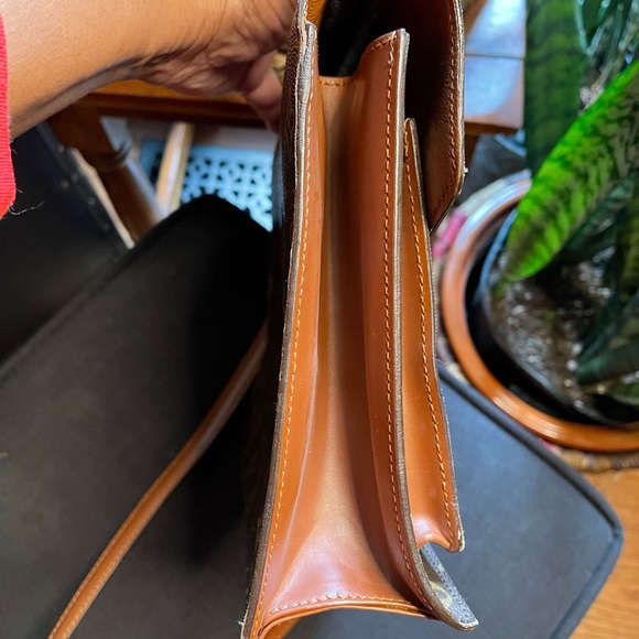 Authentic Vintage Louis Vuitton Monogram Crossbody Monceau - Picture 6 of 17